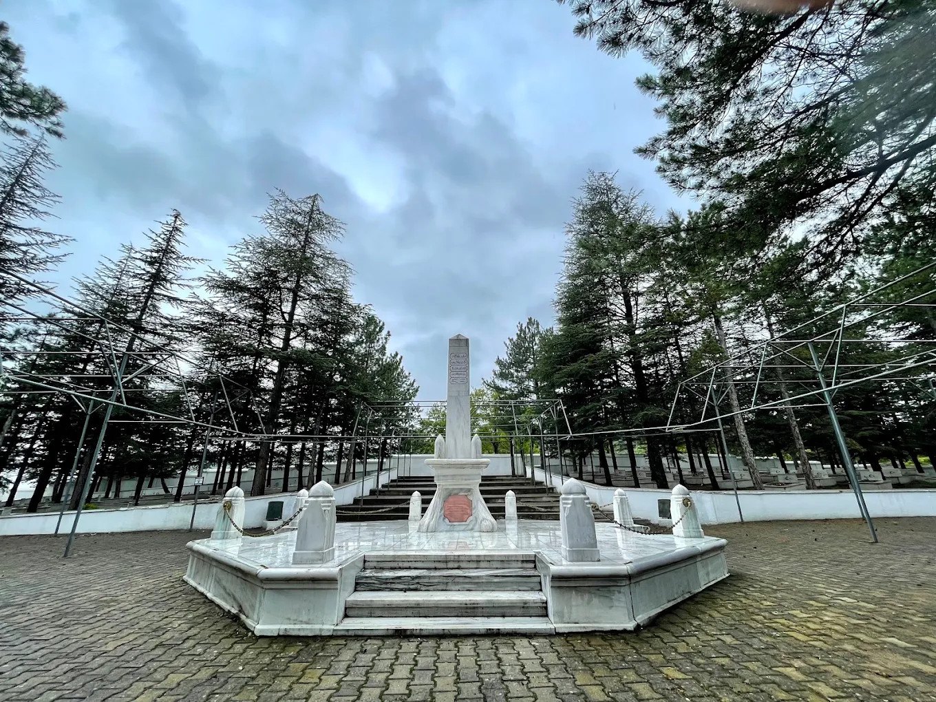 Soldatenfriedhof İnönü